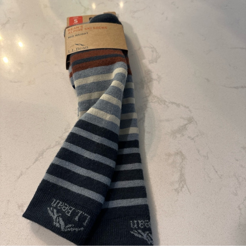 LL Bean Alpine Ski Midweight Socks Unisex Small Women’s 4-6.5 NWT Blue